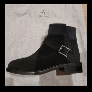 AQUATALIA  SUEDE BOOTS sz6